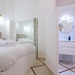 Oliviero - Piazza Navona Apartment