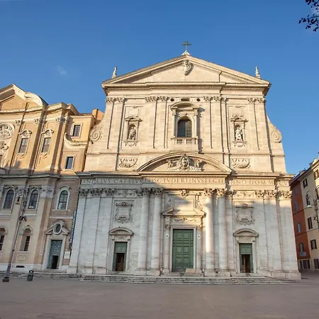 Oliviero - Piazza Navona Apartment